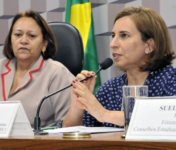 Audiência Pública Senado - SNE - 22/10/2015 - Flávia Nogueira (Sase/MEC)